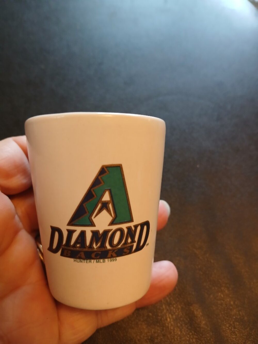 Diamond Razorbacks "2000" White Shot Glass by Hunter Mfg